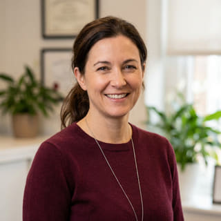 Photo de profil de Laura Bennett, occupant le poste de Responsable des Standards de Plateforme au sein de Filonèque Assets